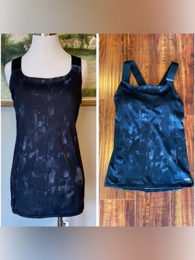 Champion Racerback Black and Grey Tie Dye Print Sports Tank With Built-In Bra
